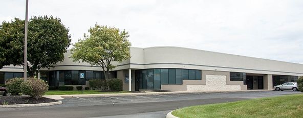 One Lakeview Plaza: 651-733 Lakeview Plaza Blvd, Worthington, OH 43085